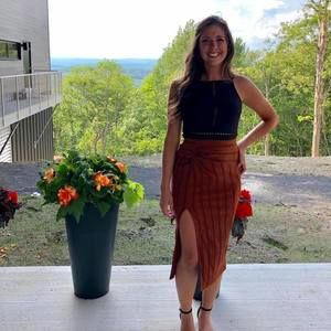 Meet your Posher, Élisa